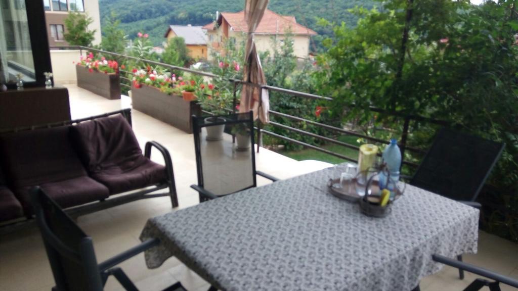 Magnolia Residence Флорешть Екстер'єр фото